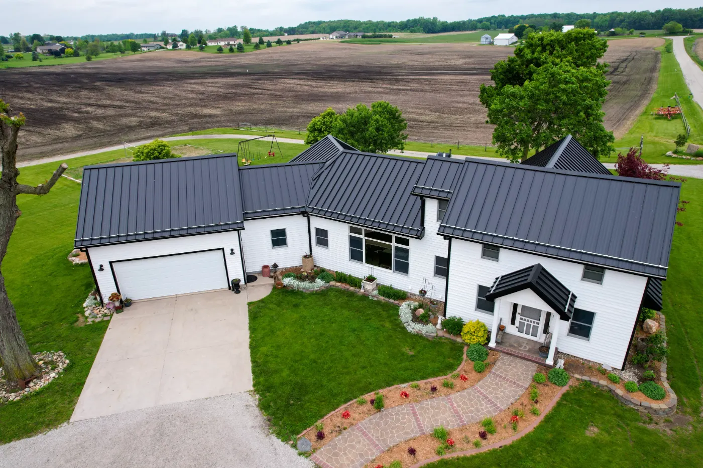 Manufacturer-certified roof installation in Winchester